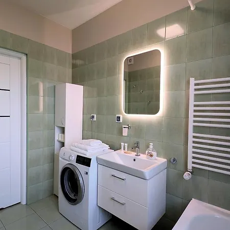 Apartamento Ursus Pleasant By Bookinghost *