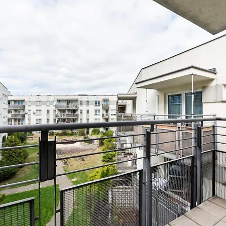 Ursus Pleasant By Bookinghost